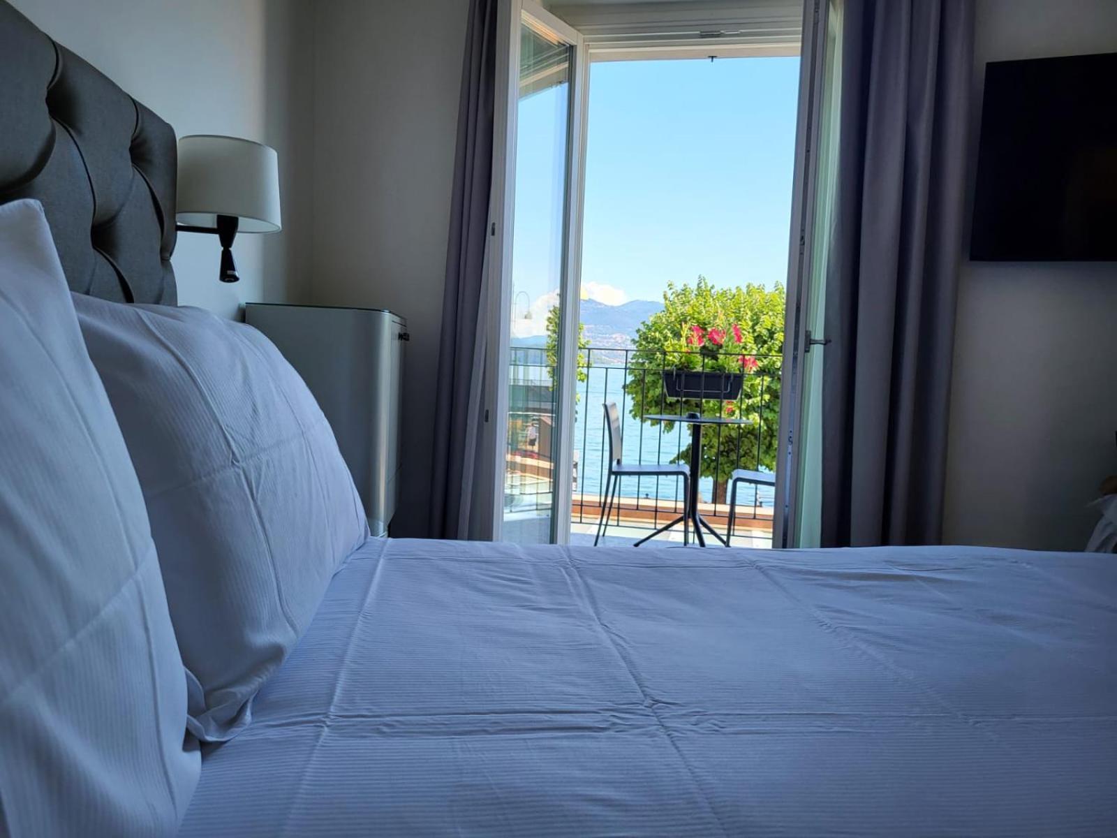 Sempione Boutique Hotel Stresa Exterior photo